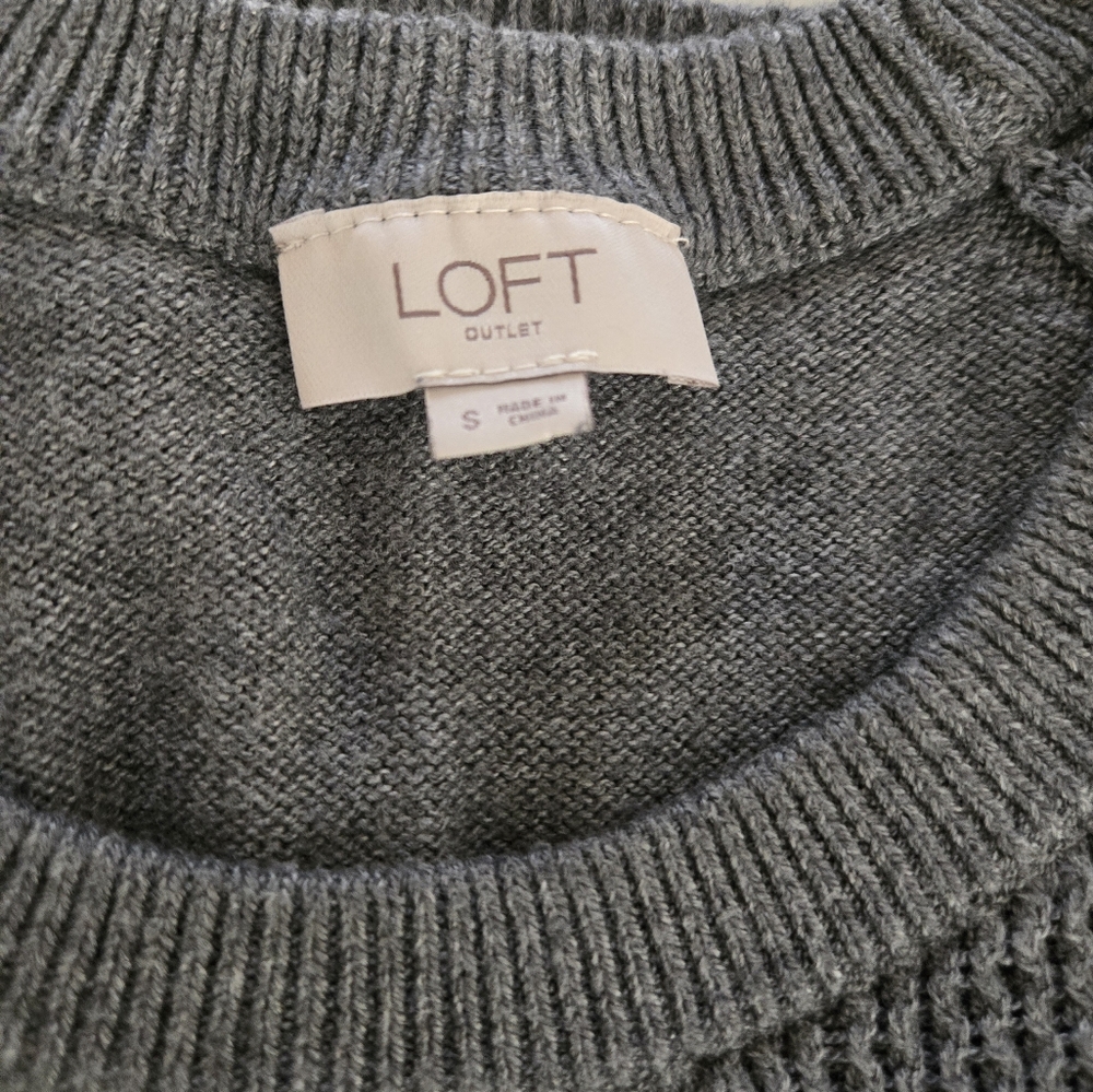 LOFT Sweater - Picture 2 of 7
